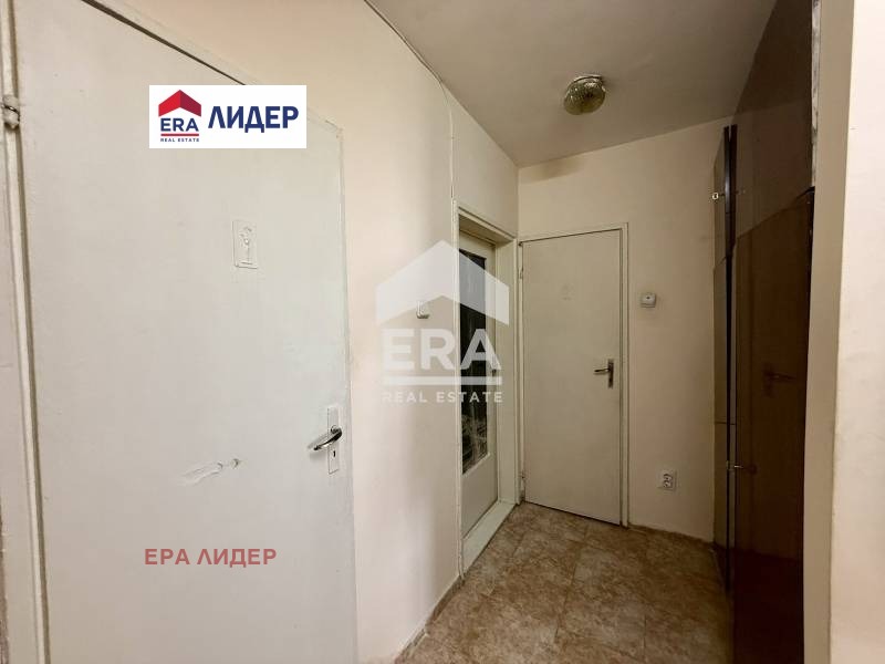 Продава 2-СТАЕН, гр. Русе, Здравец Изток, снимка 4 - Апартаменти - 53186246