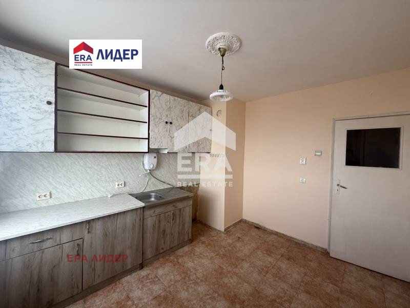 Продава 2-СТАЕН, гр. Русе, Здравец Изток, снимка 5 - Апартаменти - 53779469