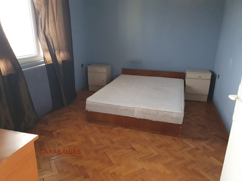 Продава 3-СТАЕН, гр. Казанлък, област Стара Загора, снимка 7 - Апартаменти - 53310003