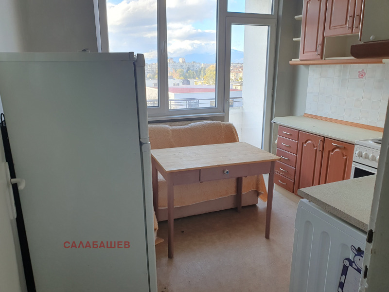 Продава 3-СТАЕН, гр. Казанлък, област Стара Загора, снимка 2 - Апартаменти - 53310003