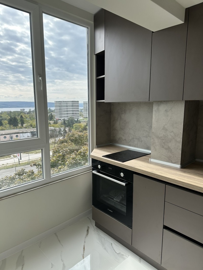 Myytävänä  2 makuuhuonetta Varna , Troševo , 62 neliömetriä | 93415756 - kuva [2]