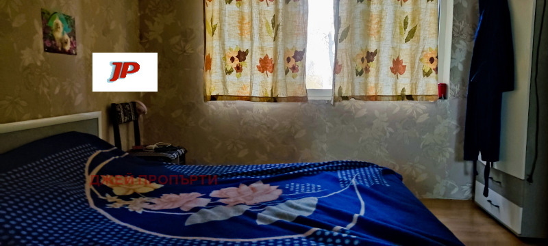 Продава 3-СТАЕН, гр. Пловдив, Тракия