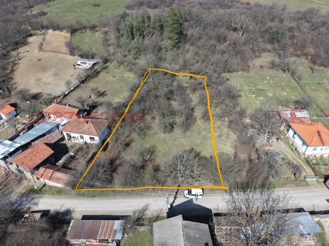 Продава ПАРЦЕЛ, с. Литаково, област София област