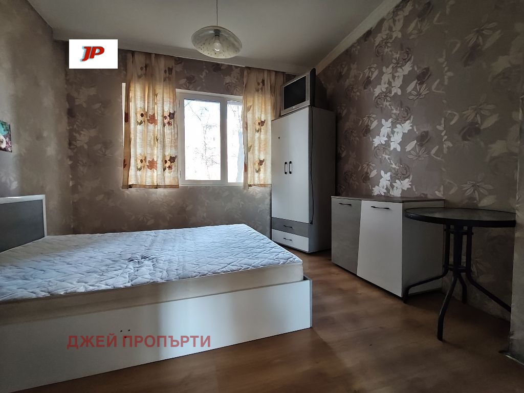 Продава 3-СТАЕН, гр. Пловдив, Тракия