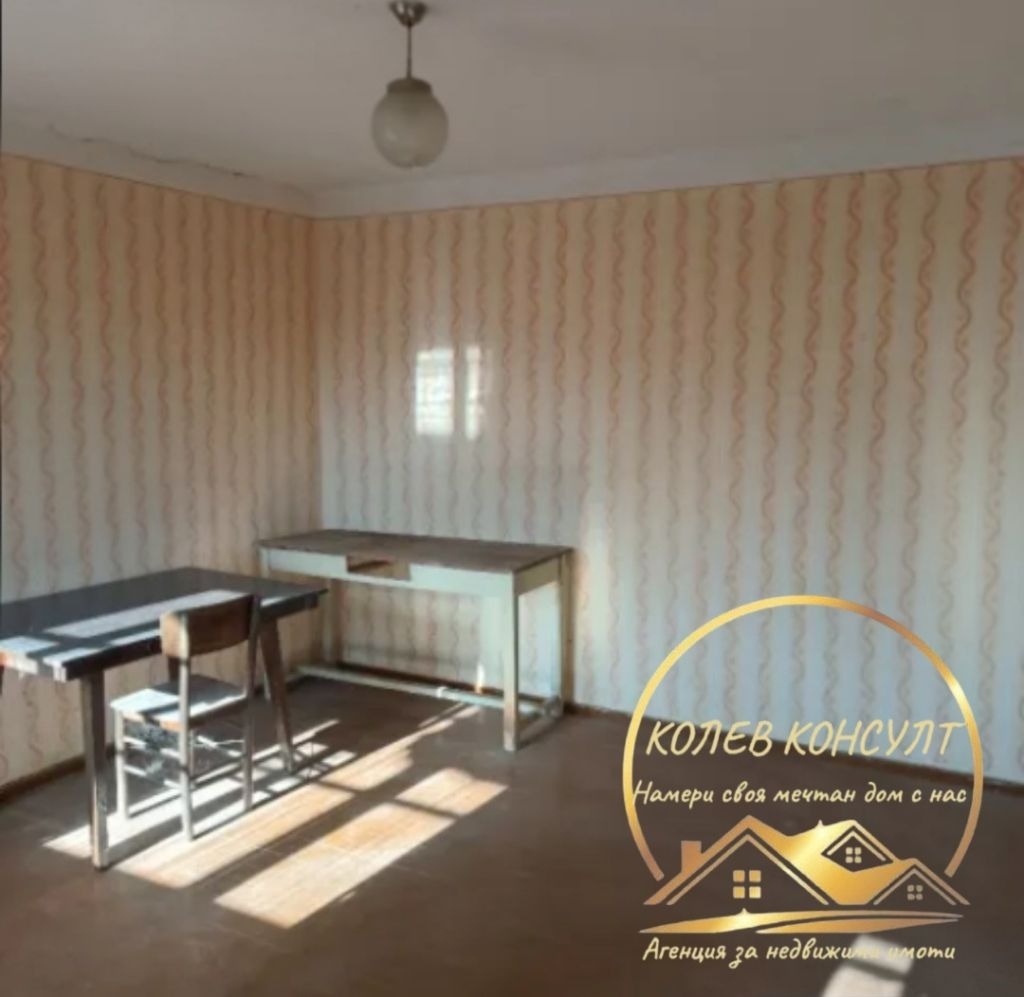 Продава КЪЩА, с. Средно градище, област Стара Загора, снимка 5 - Къщи - 54805168