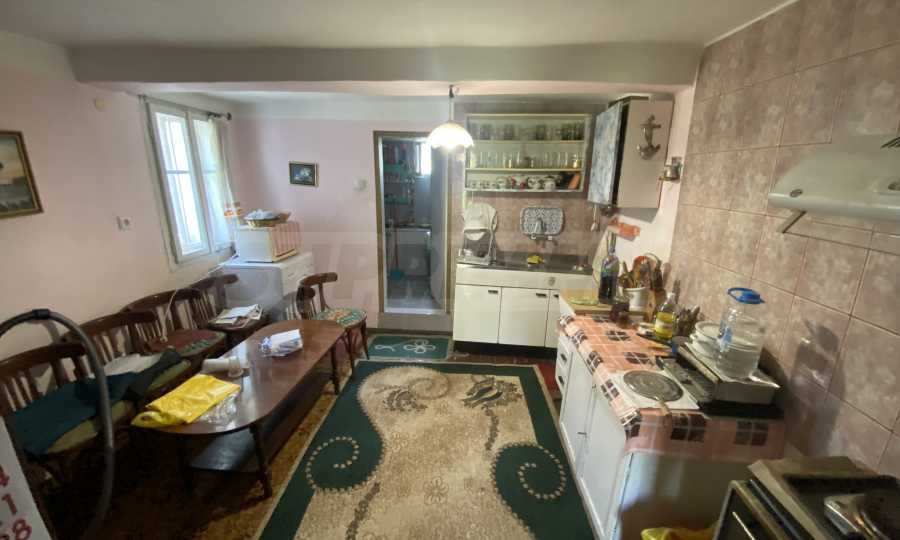 Продава КЪЩА, с. Кошава, област Видин, снимка 10 - Къщи - 55209336