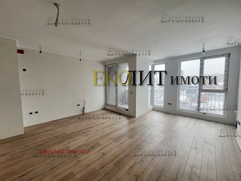 Продава 3-СТАЕН в град София, Надежда 1 - 121 кв.м / 304 000 € » 594 572.32 лв., ЕКОЛИТ ИМОТИ