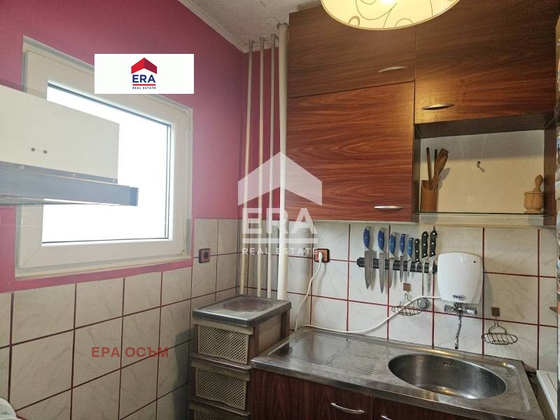 Продава 1-СТАЕН, гр. Ловеч, Широк център, снимка 3 - Апартаменти - 54277198