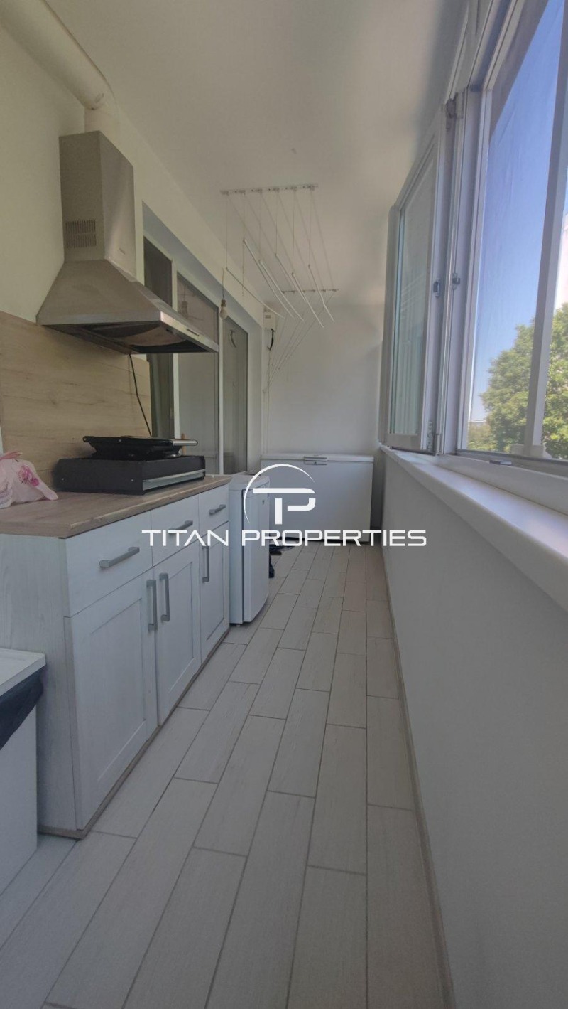 Продава  3-стаен град Варна , Възраждане 1 , 71 кв.м | 57734789 - изображение [12]