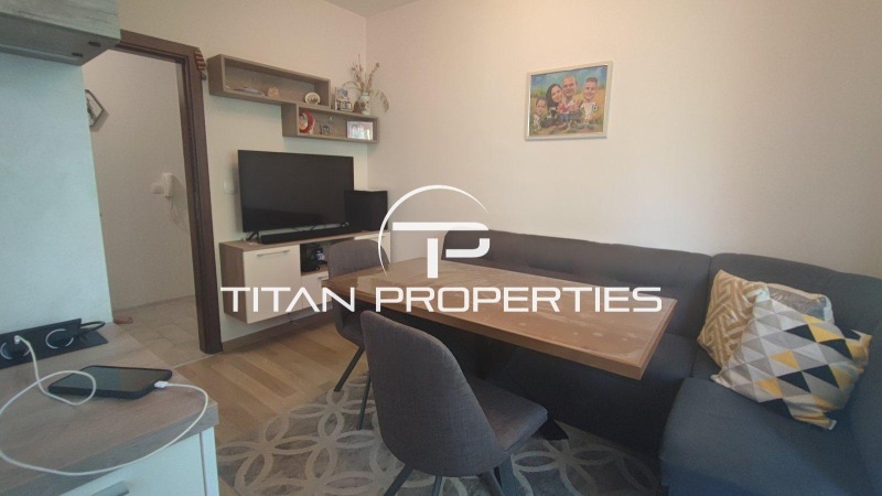 Продава  3-стаен град Варна , Възраждане 1 , 71 кв.м | 57734789 - изображение [3]