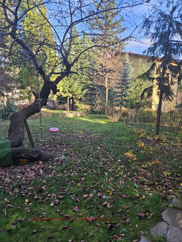 Продава 3-СТАЕН, гр. София, Карпузица