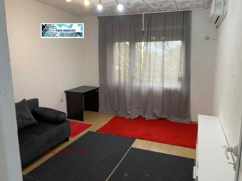 Продава ЕТАЖ ОТ КЪЩА, гр. Плевен, Широк център, снимка 7 - Етаж от къща - 52007671