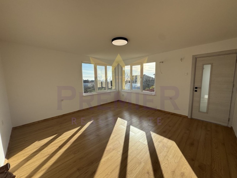 Продава КЪЩА, гр. Варна, Виница, снимка 3 - Къщи - 52846157