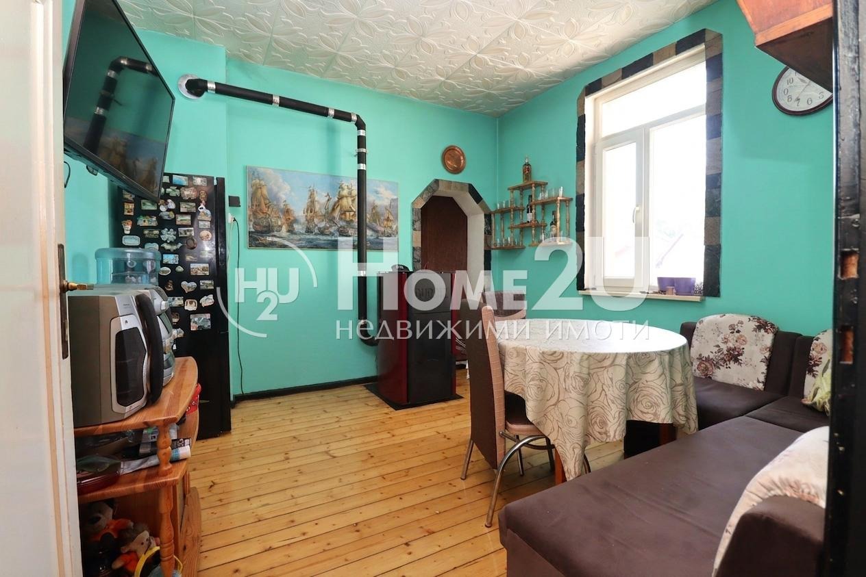 Продава ЕТАЖ ОТ КЪЩА, гр. София, Орландовци, снимка 3 - Етаж от къща - 55321309