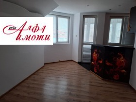 2 Schlafzimmer Bolnizata, Schumen 2