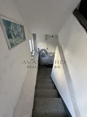Hus Gulv Proslav, Plovdiv 14