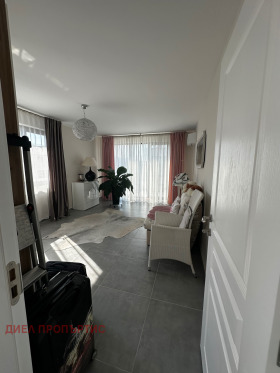 ������� ���� | Imot.bg � ����� ������ 12