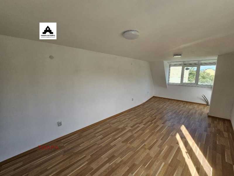 Te koop  1 slaapkamer Sofia , Nadezjda 3 , 71 m² | 11895007