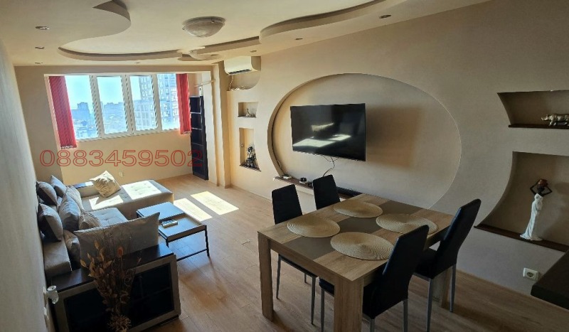 In vendita  1 camera da letto Burgas , Lazur , 64 mq | 25922367