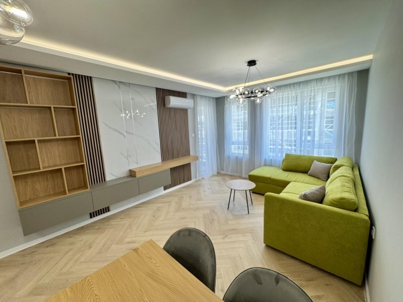 Продава  2-стаен град Пловдив , Южна дъга , 64 кв.м | 56834323 - изображение [2]