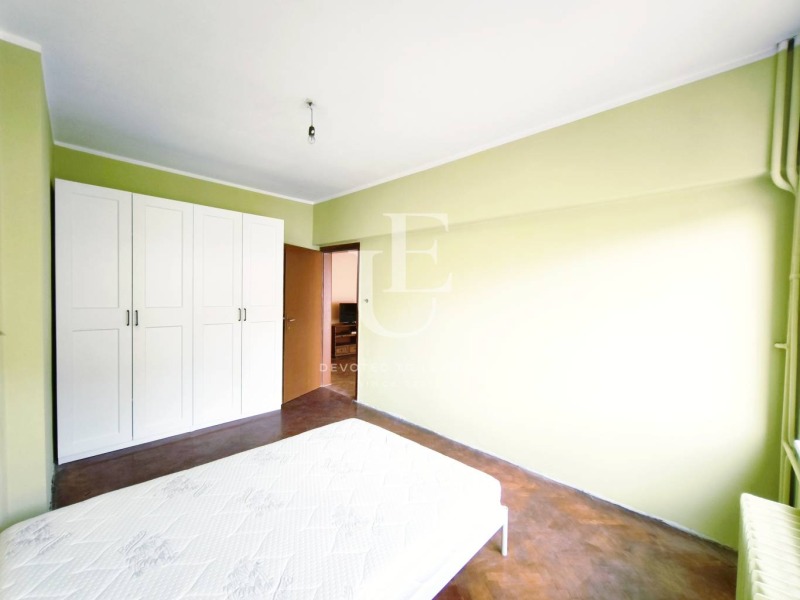 Продава 3-СТАЕН, гр. София, Център, снимка 6 - Апартаменти - 53091444