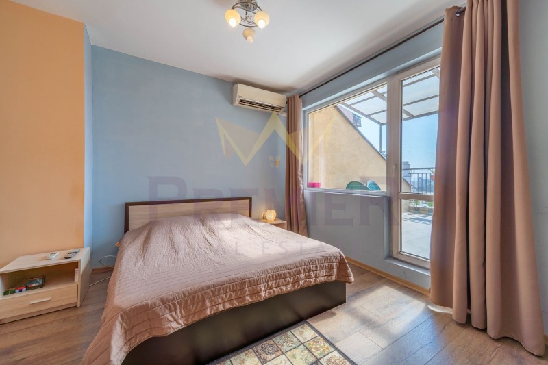 Продава 4-СТАЕН, гр. Варна, Лятно кино Тракия, снимка 4 - Апартаменти - 53031543