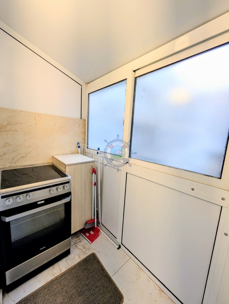 Продава МНОГОСТАЕН, гр. Варна, ЖП Гара, снимка 5 - Апартаменти - 52816113