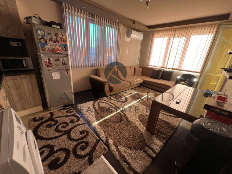 In vendita  Piano della casa Plovdiv , Proslav , 90 mq | 13936606