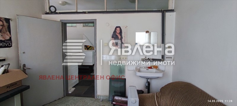 Продава ПРОМ. ПОМЕЩЕНИЕ, гр. Ботевград, област София област, снимка 7 - Производствени сгради - 54103270