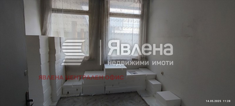 Продава ПРОМ. ПОМЕЩЕНИЕ, гр. Ботевград, област София област, снимка 9 - Производствени сгради - 54103270