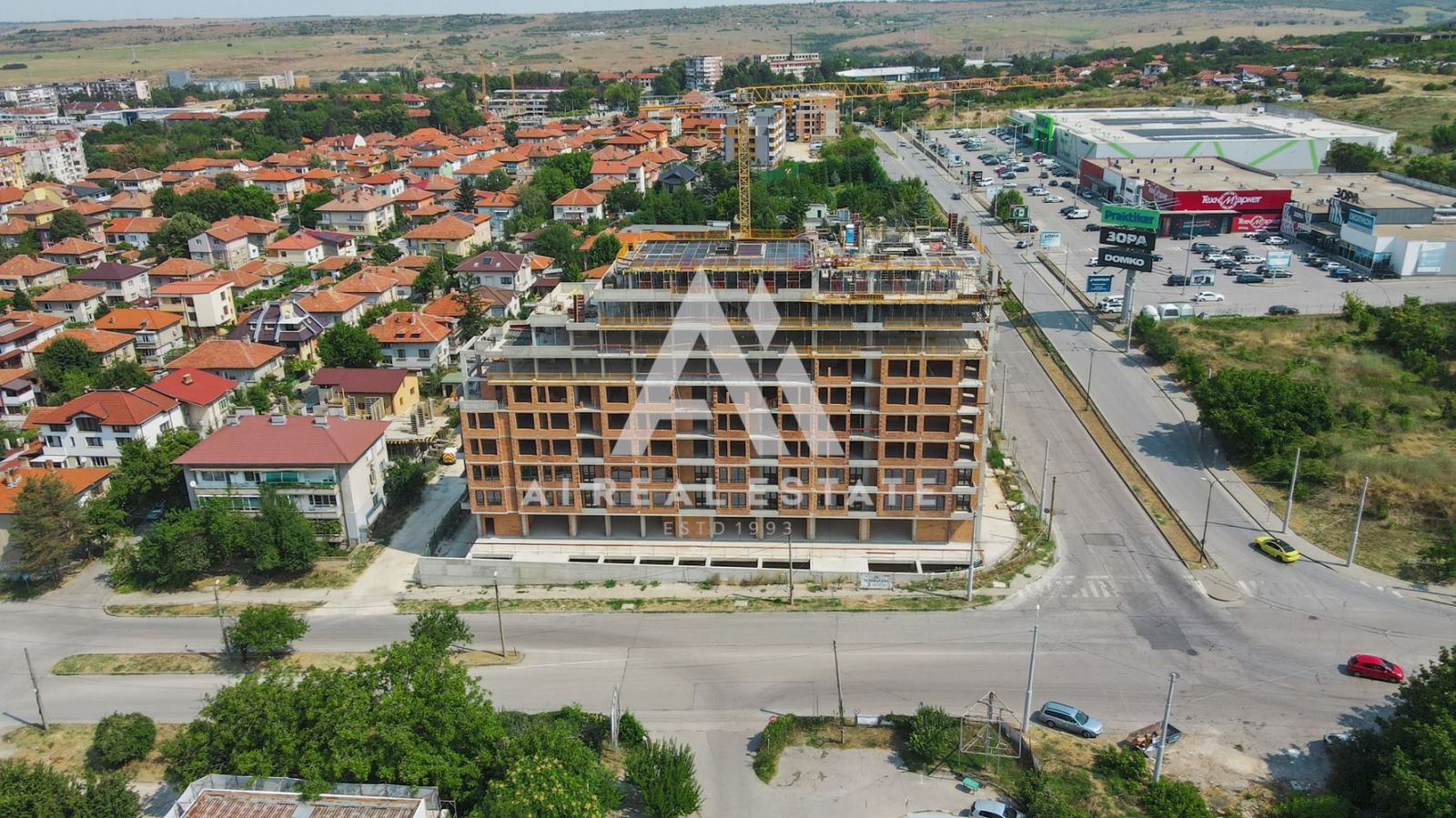 Продава 3-СТАЕН, гр. Плевен, Широк център