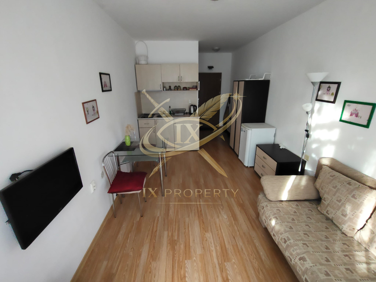 Продава АТЕЛИЕ, ТАВАН, к.к. Слънчев бряг, област Бургас