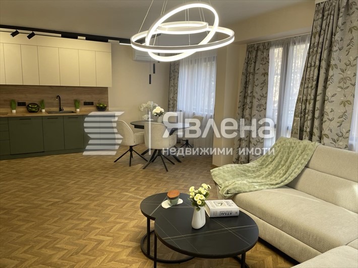 Продава 3-СТАЕН, гр. Пловдив, Център, снимка 5 - Апартаменти - 54480535