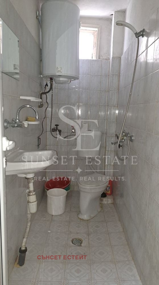 Продава ЕТАЖ ОТ КЪЩА, гр. Приморско, област Бургас, снимка 5 - Етаж от къща - 55642644