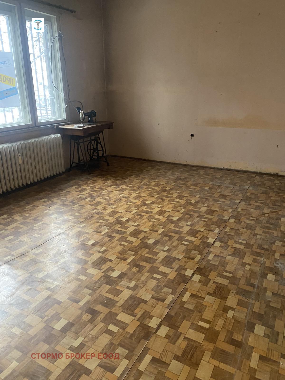 Продава 2-СТАЕН, гр. София, Център