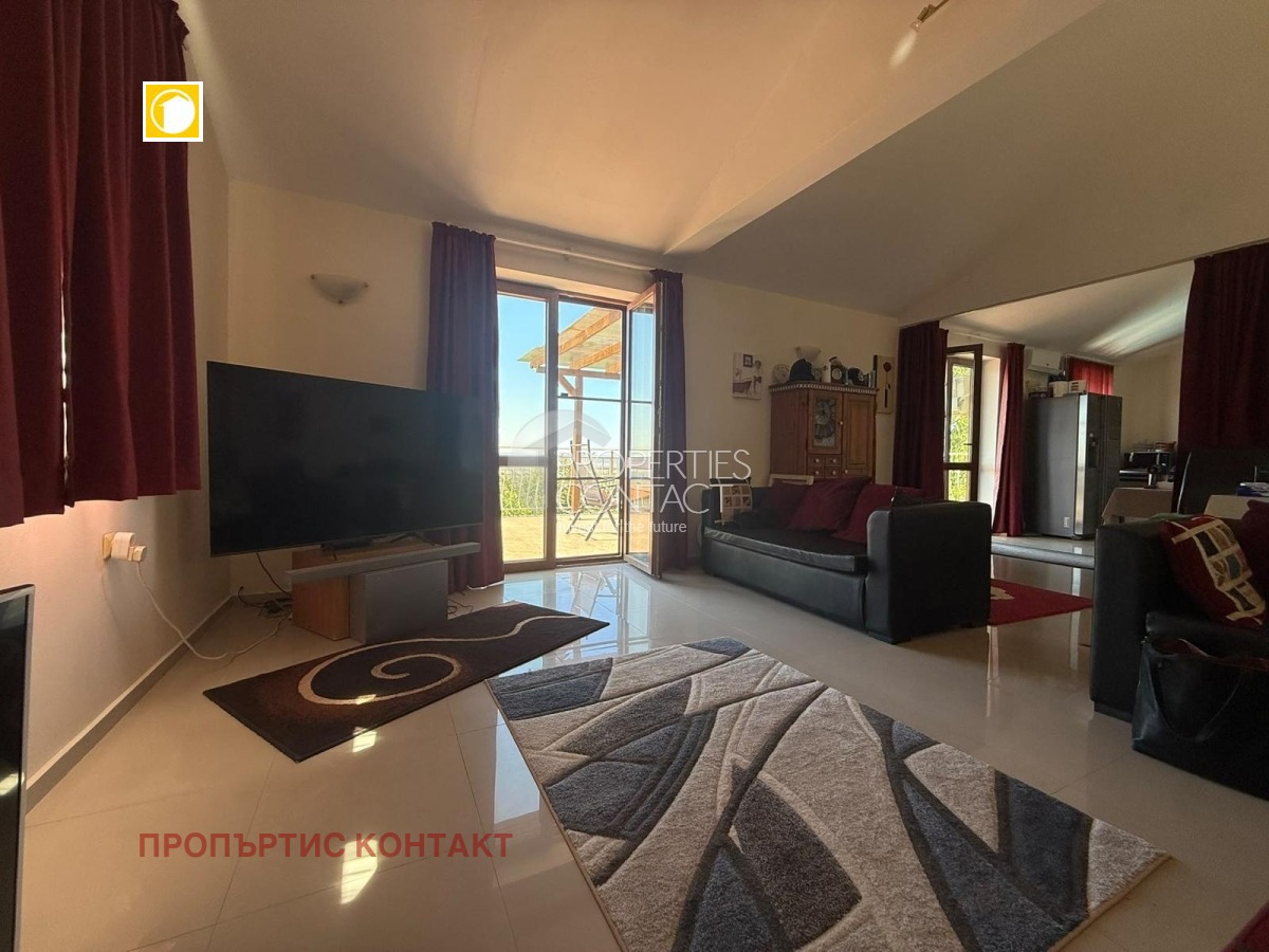 Продава КЪЩА, с. Кошарица, област Бургас, снимка 3 - Къщи - 56146749