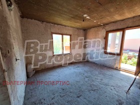 Кућа Сапарева банја, регион Ћустендил 13