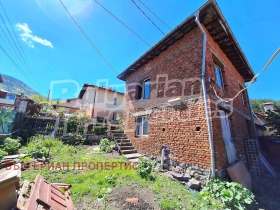 Кућа Сапарева банја, регион Ћустендил 2