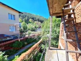 Кућа Сапарева банја, регион Ћустендил 5