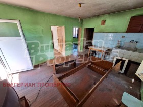 Кућа Сапарева банја, регион Ћустендил 8