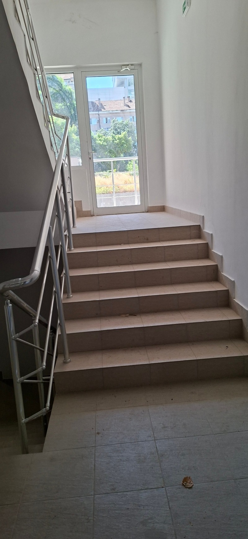 Na prodej  1 ložnice Sofia , Centar , 74 m2 | 35687552 - obraz [2]