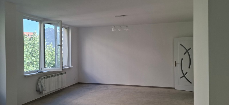 Na prodej  1 ložnice Sofia , Centar , 74 m2 | 35687552 - obraz [8]