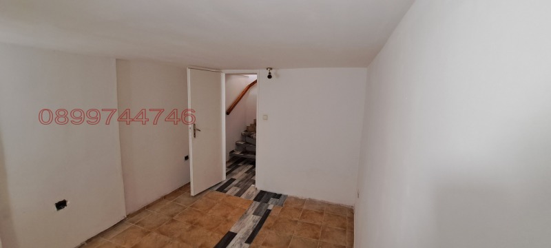 Продава 2-СТАЕН, гр. Варна, Цветен квартал, снимка 17 - Апартаменти - 52814531