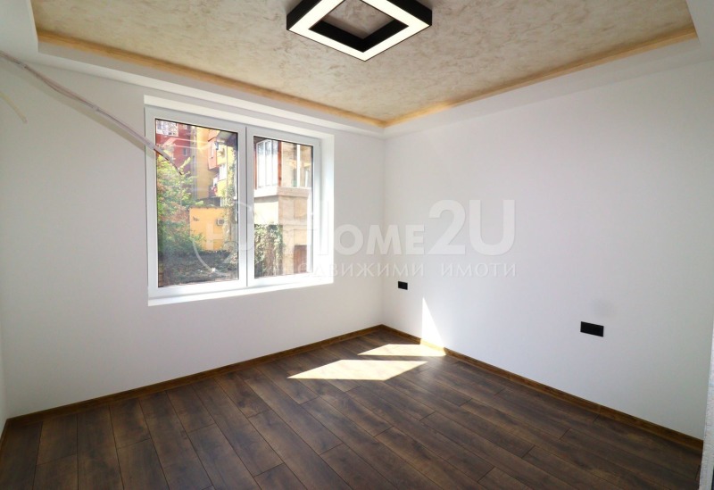 Продава  3-стаен град София , Център , 79 кв.м | 60456953