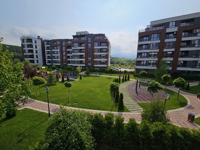 Продава 3-СТАЕН, гр. Перник, Изток