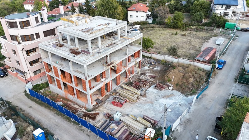 De vânzare  3 dormitoare Sofia , Lozen , 114 mp | 76056830
