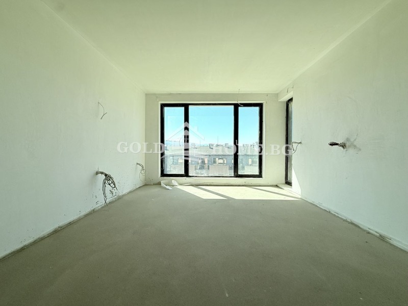 Продава 4-СТАЕН, гр. Пловдив, Христо Смирненски, снимка 3 - Апартаменти - 52719323