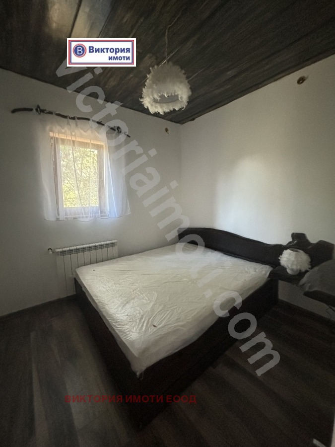 Te koop  Huis regio Veliko Tarnovo , Tserova korija , 130 m² | 76371873 - afbeelding [4]