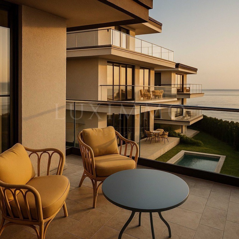 Продава КЪЩА, гр. Бяла, област Варна, снимка 8 - Къщи - 53286726