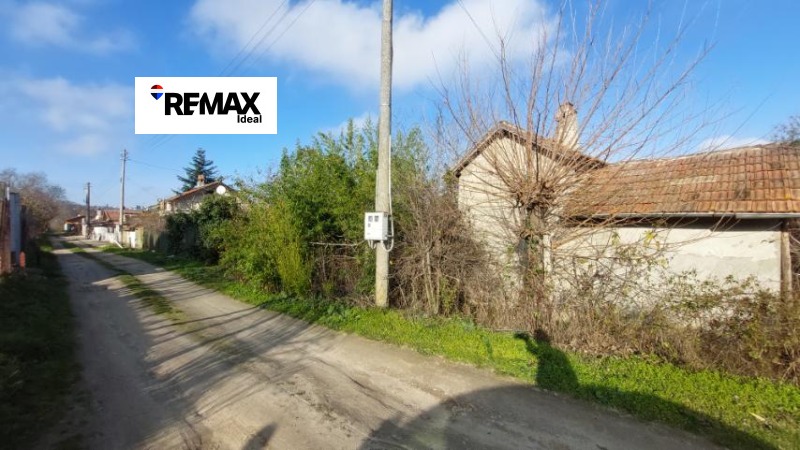 Продава ВИЛА, гр. Варна, м-т Боровец - юг